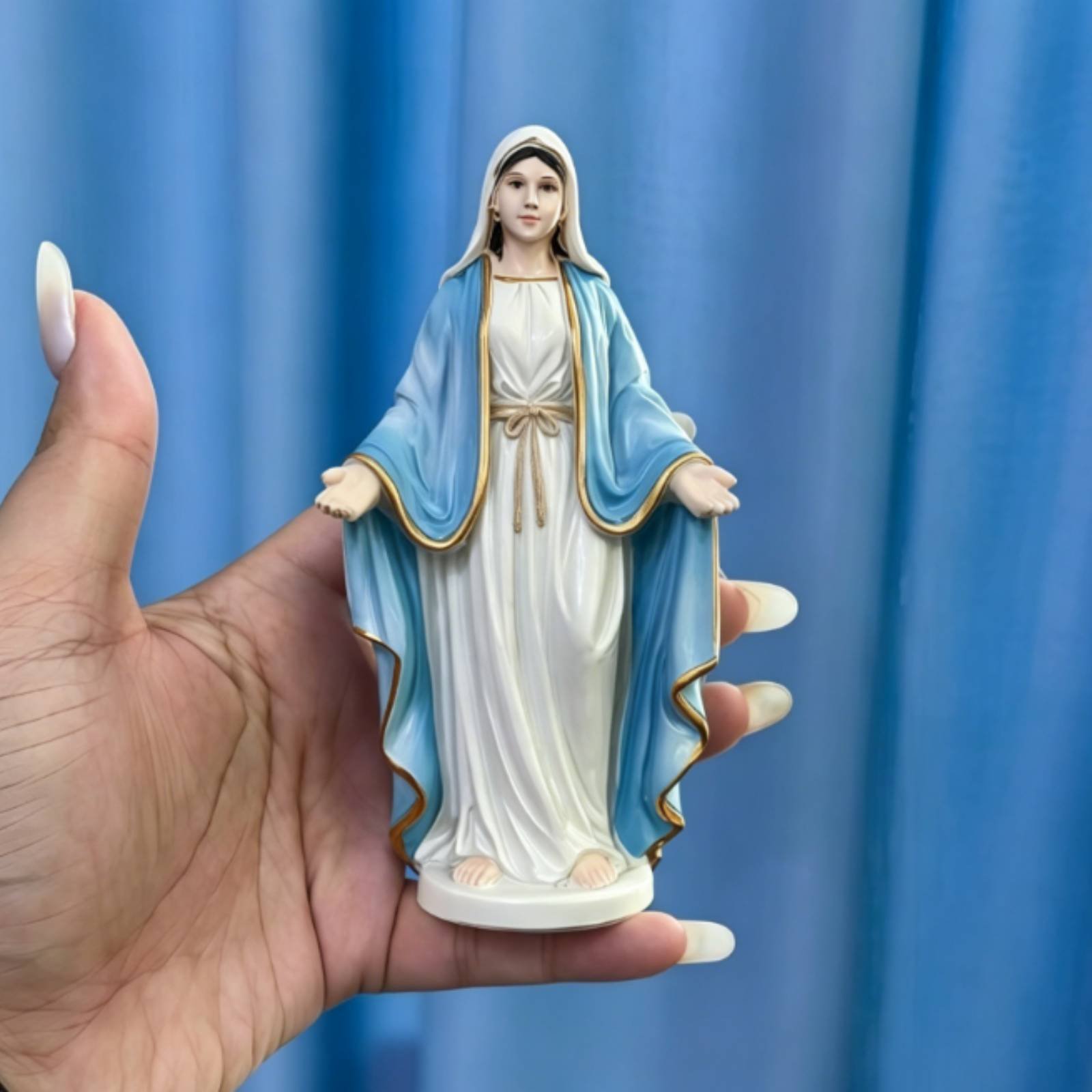 Resin Art Design - Estatua de Resina Femenina, Edición Especial,